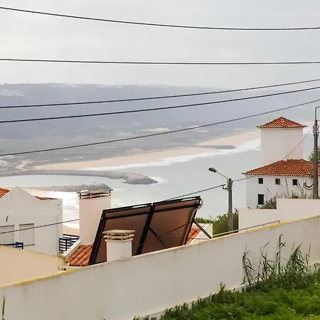 Terrassenhaus Mit Privatem Pool In * Nazare