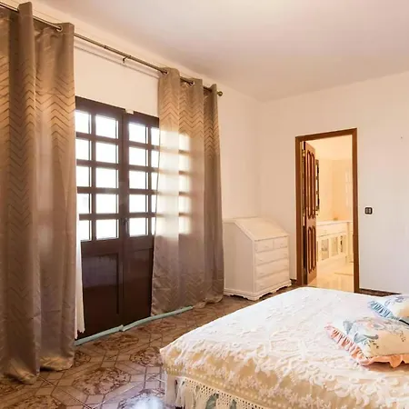 Holiday home Terrassenhaus Mit Privatem Pool In Nazare