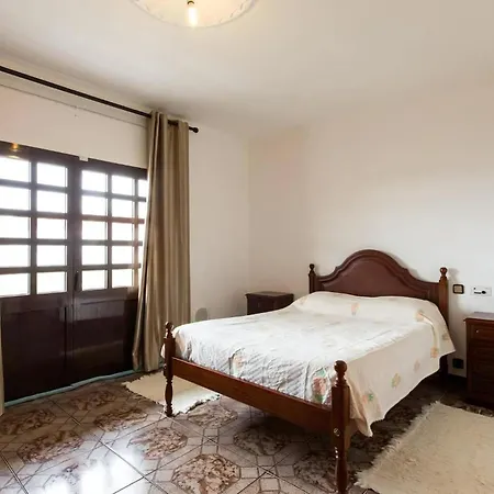 Holiday home Terrassenhaus Mit Privatem Pool In
